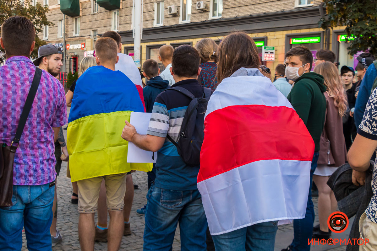 Это цвета белорусской оппозиции и национального движения