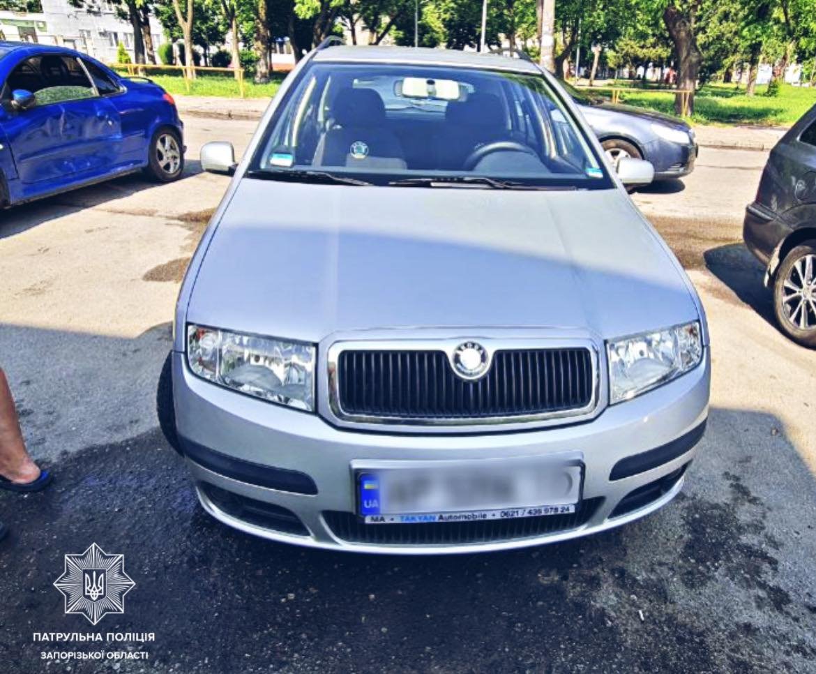 У Запоріжжі сталася аварія за участі авто, що перебувало у розшуку (Фото)